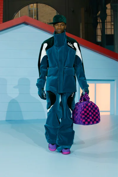 Look 29
